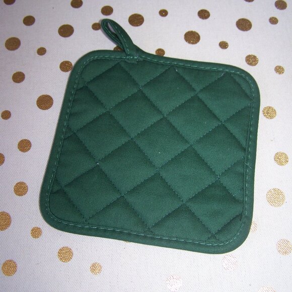 Rae Dunn Home for the Holidays Pot Holder - Picture 2 of 2